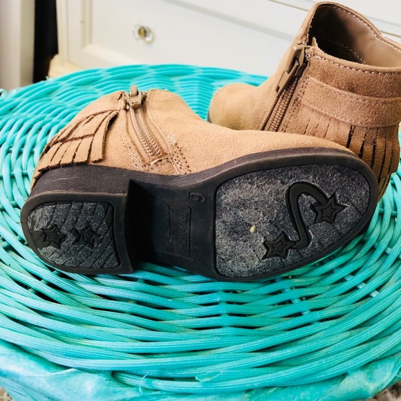 American Eagle fringe boots sz: 6 - Picture 5 of 7